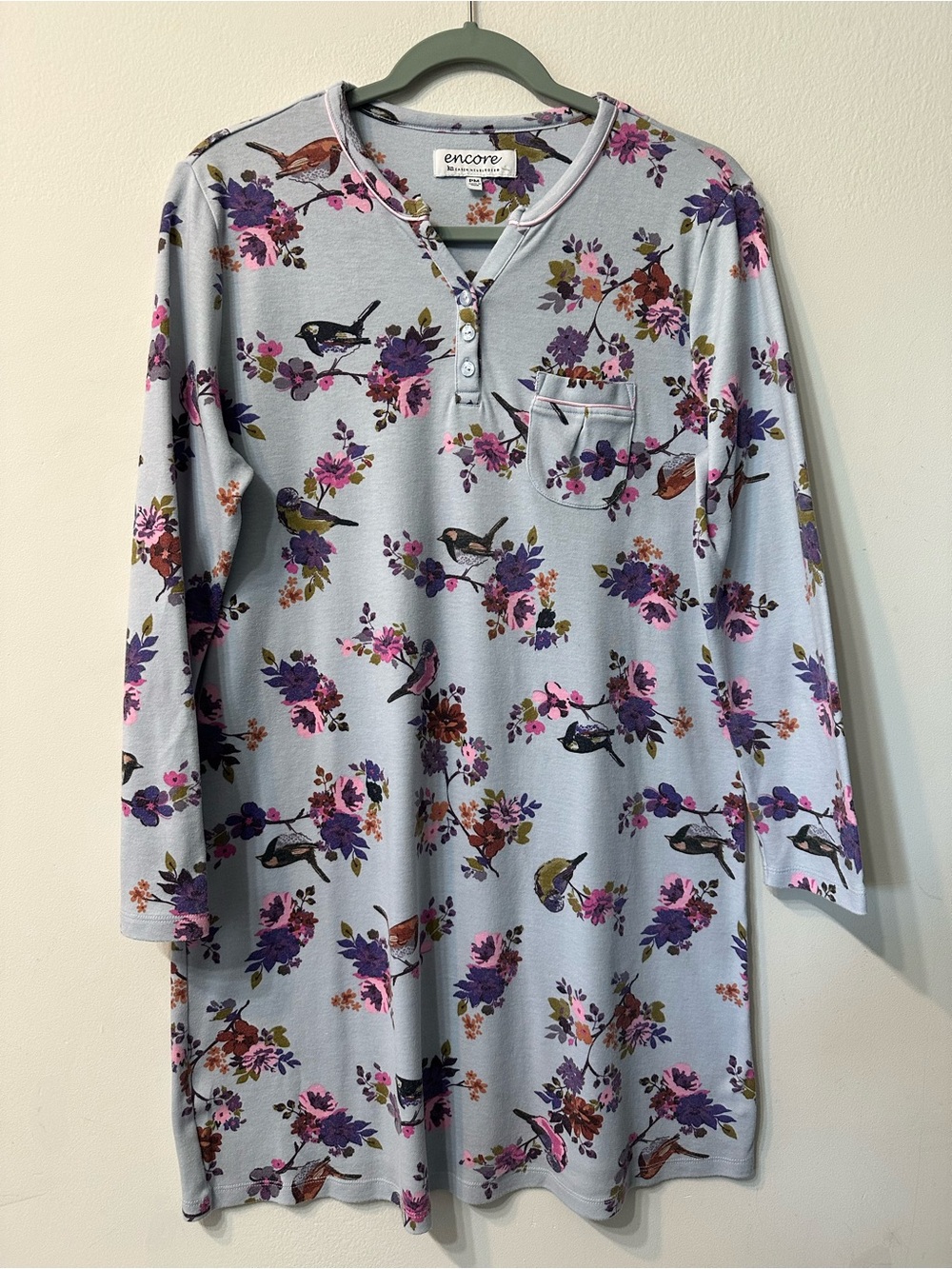 Encore By Karen Neuburger Petite Medium Blue Bird Floral Henley Sleepshirt Top